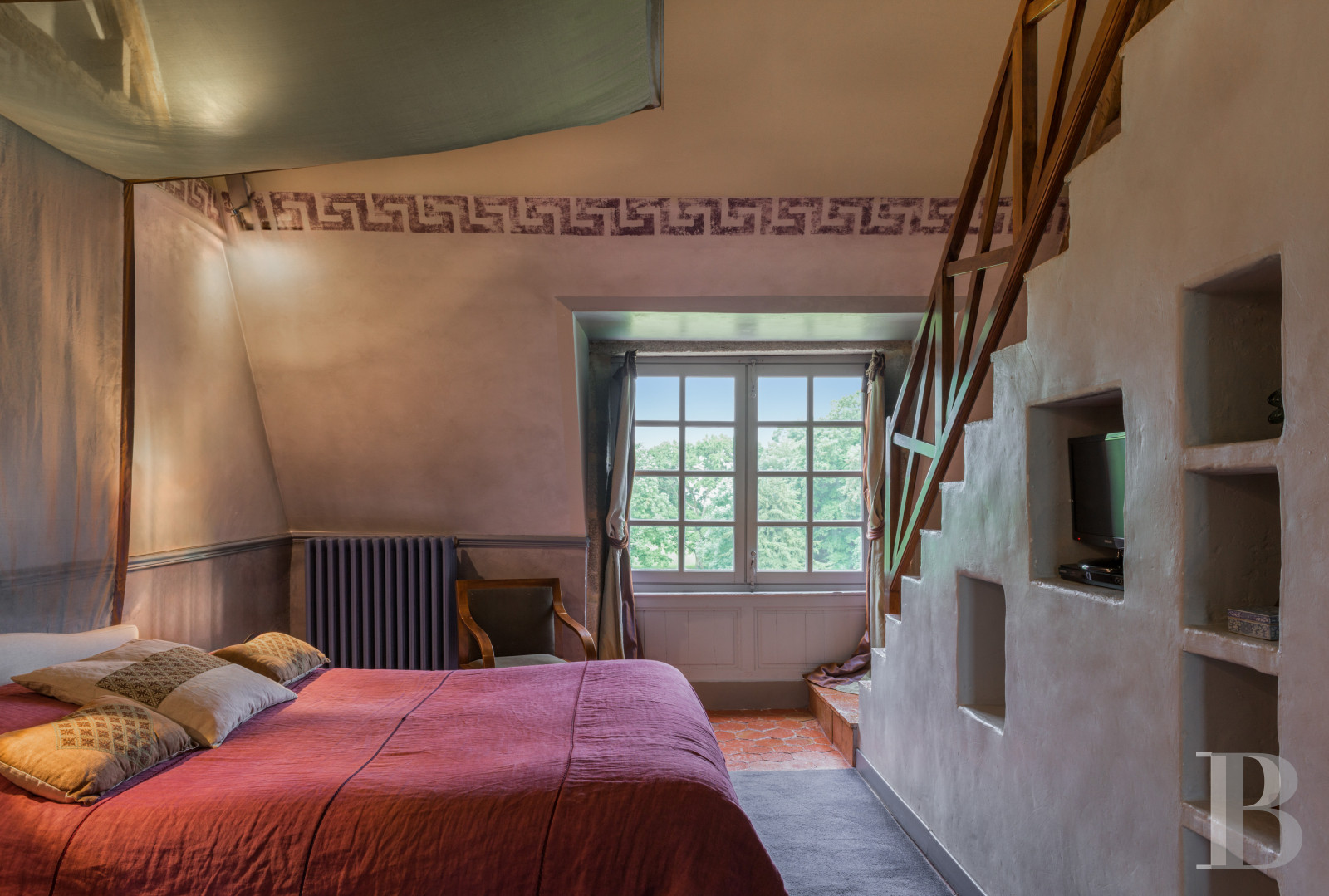 A Renaissance chateau in ten hectares of grounds on the outskirts of Alençon in the Sarthe - photo  n°23